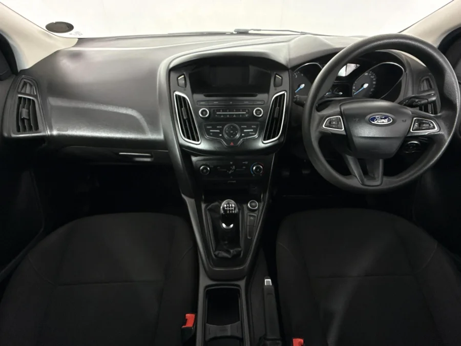 Used 2015 Ford Focus hatch 1.0T Ambiente - WeBuyCars Vereeniging Used 2015 Ford Focus hatch 1.0T Ambiente - WeBuyCars Vereeniging