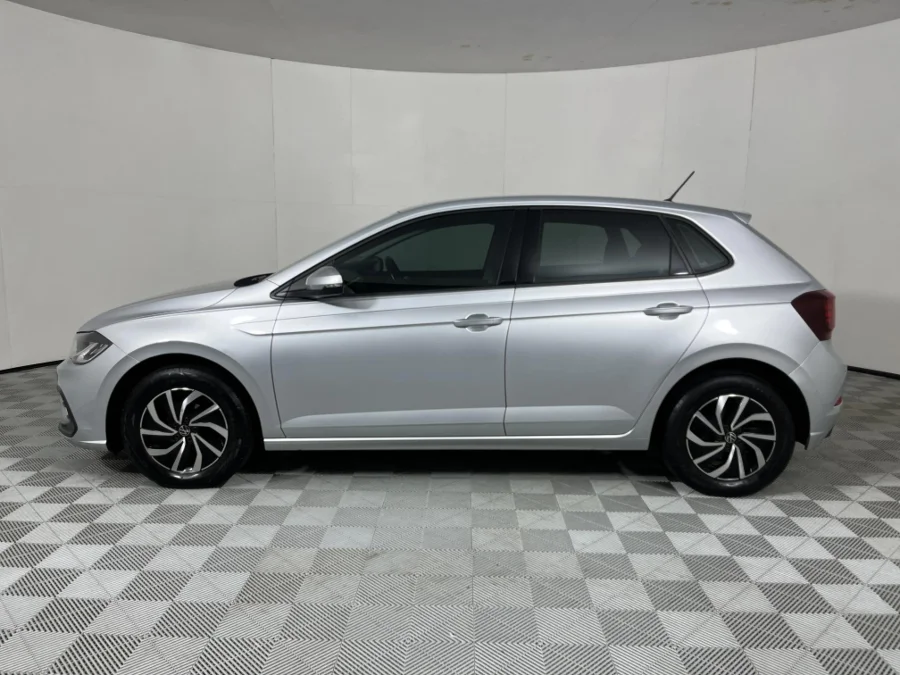 Used 2022 Volkswagen Polo hatch 1.0TSI Life manual - WeBuyCars Gqeberha