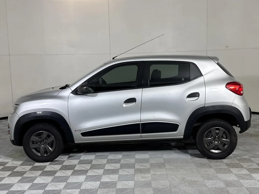 Used 2019 Renault Kwid 1.0 Zen auto - WeBuyCars Midstream