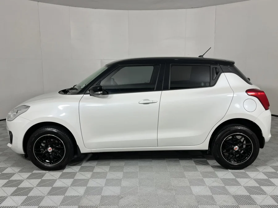 Used 2022 Suzuki Swift 1.2 GL manual - WeBuyCars Gqeberha