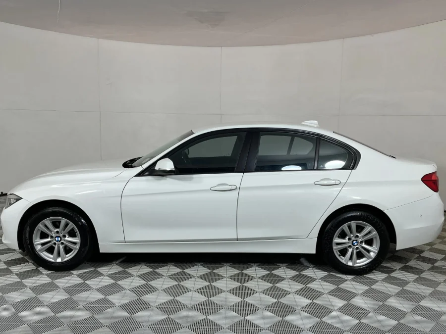 Used 2016 BMW 3 Series 318i - WeBuyCars JHB South