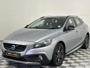 Used 2013 Volvo V40 Cross Country T5 Elite