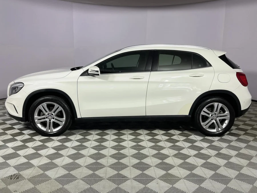 Used 2016 Mercedes-Benz GLA 200 auto - WeBuyCars The Dome