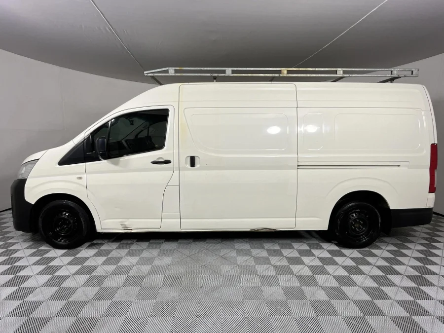 Used 2022 Toyota Quantum 2.8 SLWB panel van - WeBuyCars The Dome