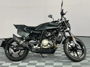 Used 2022 Husqvarna TE 701 Svartpilen
