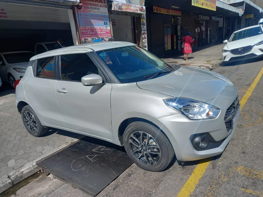 Used 2023 Suzuki Swift 1.2 GL auto - Carmart Auto Dealer