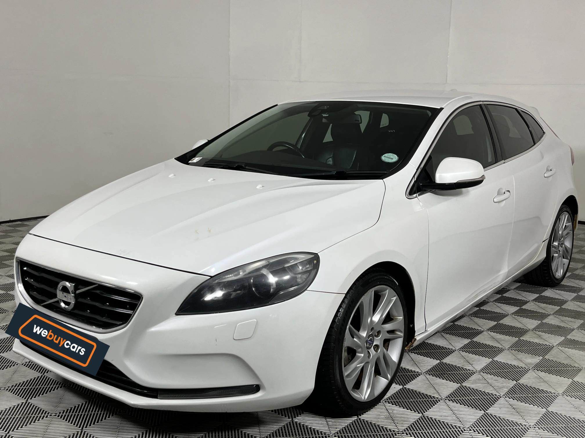 Used 2014 Volvo V40 T3 Essential