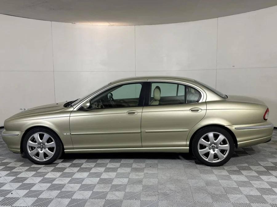 Used 2005 Jaguar X-Type 3.0 SE - WeBuyCars Midstream