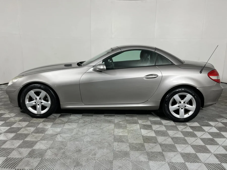 Used 2006 Mercedes-Benz SLK SLK200 Kompressor Touchshift - WeBuyCars The Dome