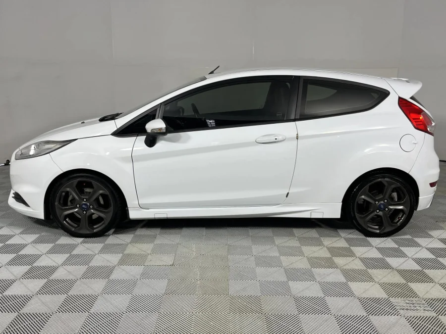 Used 2013 Ford Fiesta ST - WeBuyCars Silverlakes