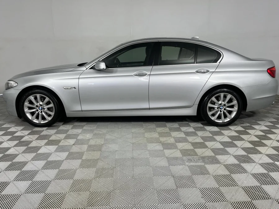 Used 2011 BMW 5 Series 528i Exclusive - WeBuyCars Silverlakes