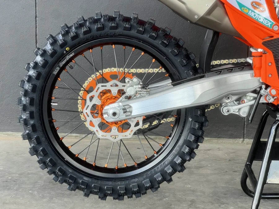 KTM 450 SX-F FACTORY EDITION - FAST KTM KTM 450 SX-F FACTORY EDITION - FAST KTM