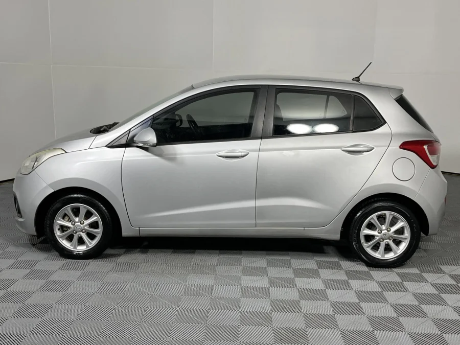 Used 2014 Hyundai Grand i10 1.25 Fluid - WeBuyCars Montana