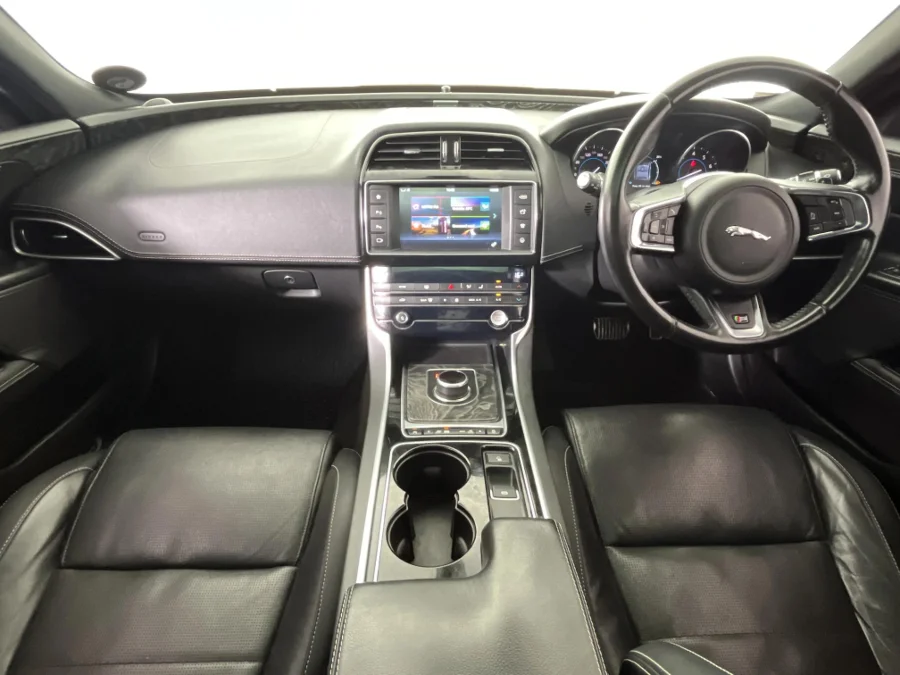 Used 2016 Jaguar XE S - WeBuyCars Montana