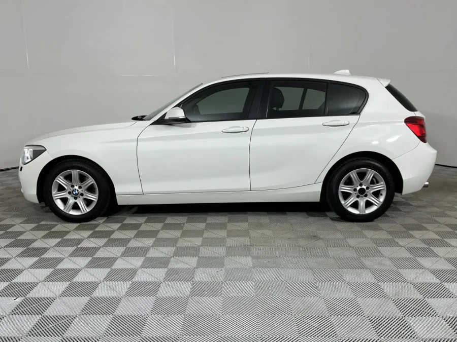 Used 2015 BMW 1 Series 118i 5-door auto - WeBuyCars George