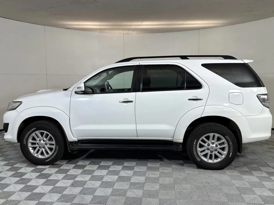 Used 2014 Toyota Fortuner 3.0D-4D Limited auto - WeBuyCars Midstream
