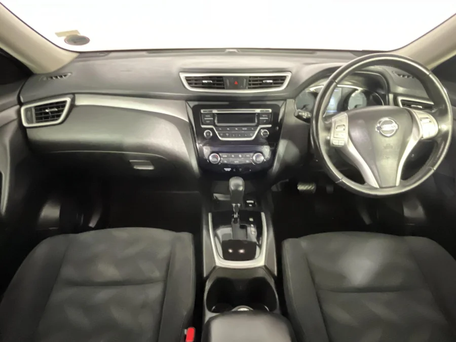 Used 2014 Nissan X-Trail 2.5 4x4 SE - WeBuyCars Lansdowne