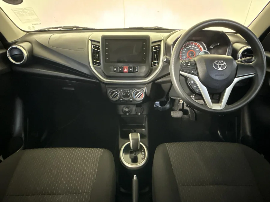 Used 2024 Toyota Vitz 1.0 XR auto - WeBuyCars Montana