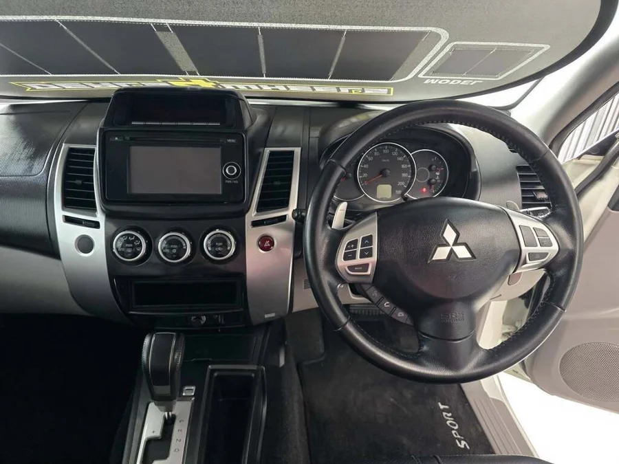 Used 2014 Mitsubishi Pajero Sport 2.5DI-D auto - Deals 4 Wheels