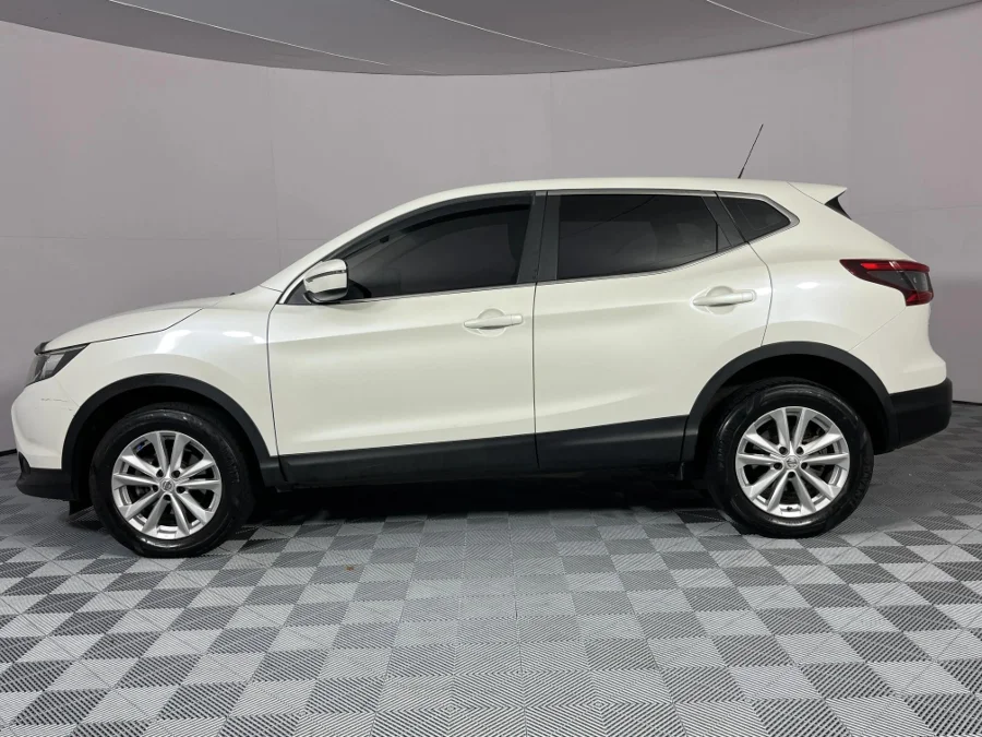 Used 2015 Nissan Qashqai 1.2T Visia - WeBuyCars Lansdowne