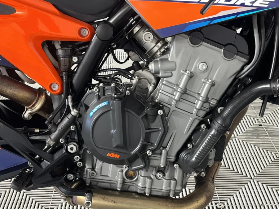 Used 2022 KTM Duke 890 Duke R - WeBuyCars Richmond Used 2022 KTM Duke 890 Duke R - WeBuyCars Richmond