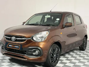 Used 2023 Toyota Vitz 1.0 XR auto