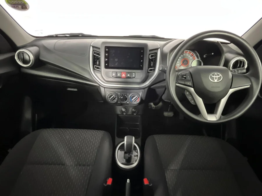 Used 2023 Toyota Vitz 1.0 XR auto - WeBuyCars Lansdowne