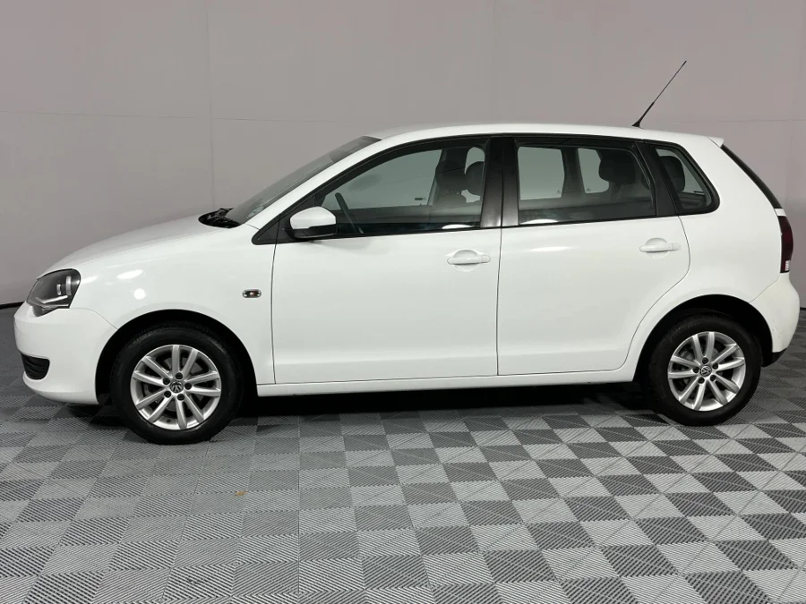 Used 2014 Volkswagen Polo Vivo hatch 1.4 Trendline auto - WeBuyCars Brackenfell Cape Town