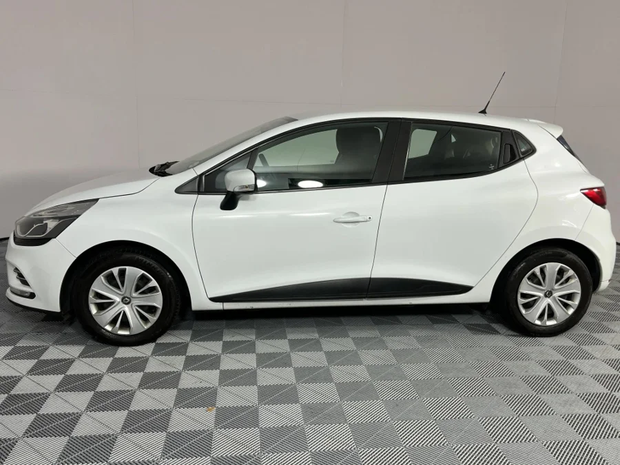 Used 2019 Renault Clio 66kW turbo Authentique - WeBuyCars Brackenfell Cape Town