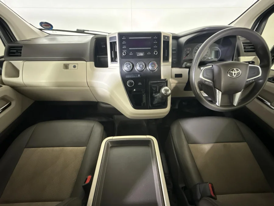 Used 2019 Toyota Quantum 2.8 LWB bus 11-seater GL - WeBuyCars Midstream