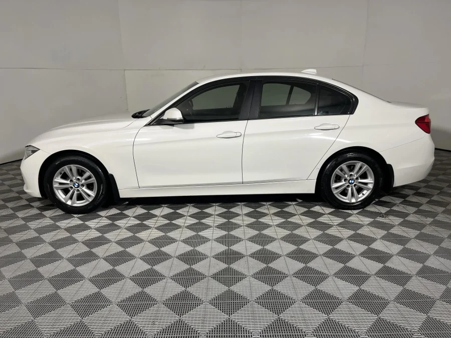 Used 2017 BMW 3 Series 320i sports-auto - WeBuyCars Germiston