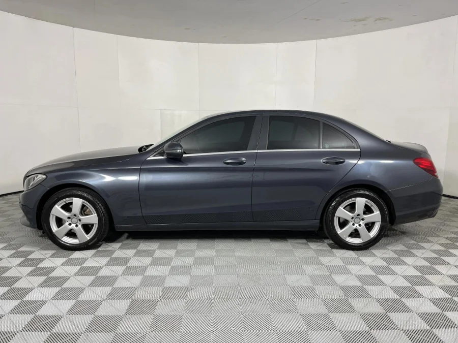 Used 2015 Mercedes-Benz C-Class C200 auto - WeBuyCars Gqeberha