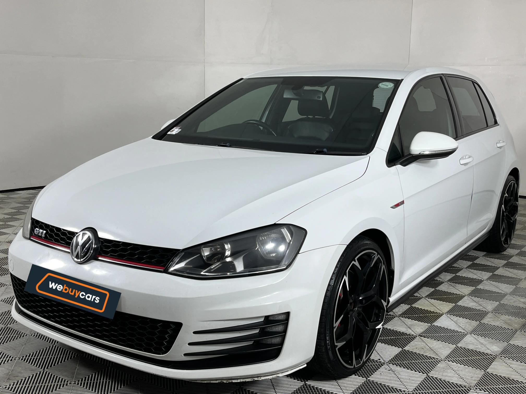 Used 2015 Volkswagen Golf GTI auto