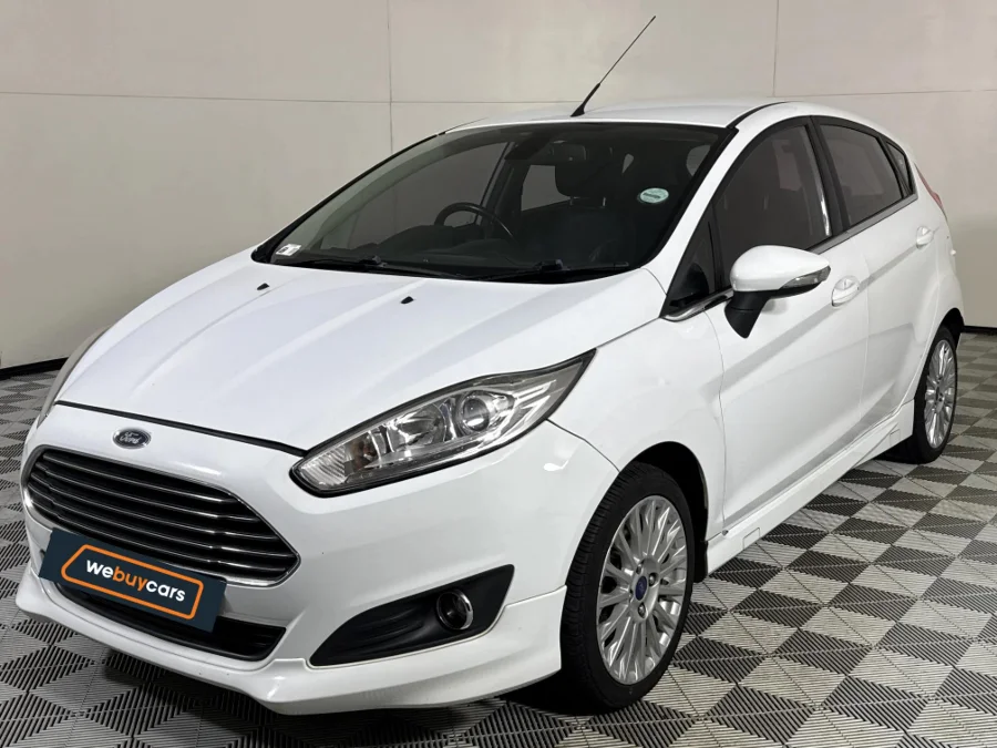 Used 2016 Ford Fiesta 5-door 1.0T Titanium - WeBuyCars Vereeniging Used 2016 Ford Fiesta 5-door 1.0T Titanium - WeBuyCars Vereeniging