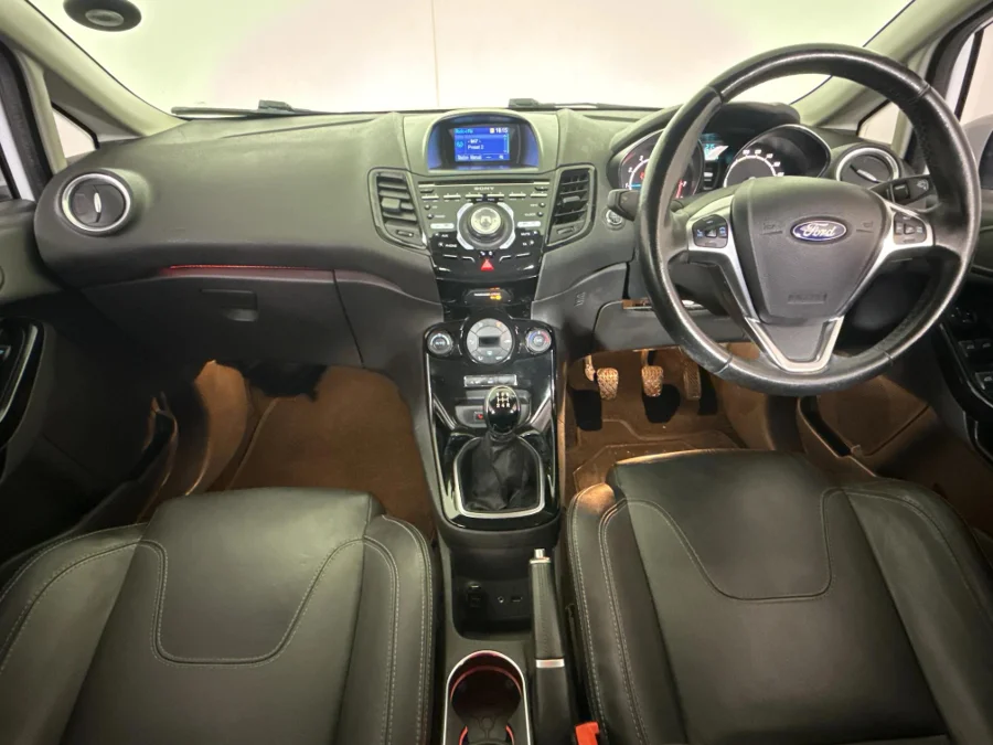 Used 2016 Ford Fiesta 5-door 1.0T Titanium - WeBuyCars Vereeniging Used 2016 Ford Fiesta 5-door 1.0T Titanium - WeBuyCars Vereeniging