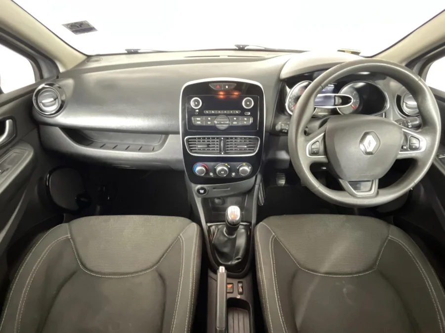 Used 2018 Renault Clio 66kW turbo Authentique - WeBuyCars Pietermaritzburg