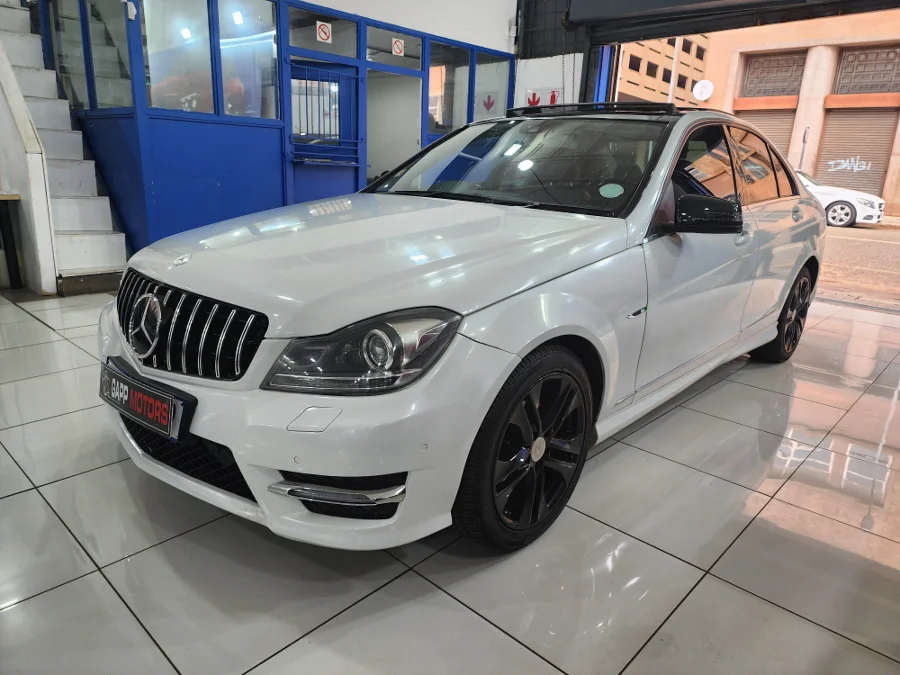 Used 2014 Mercedes-Benz C-Class C200 AMG Line auto - GAPP Motors Used 2014 Mercedes-Benz C-Class C200 AMG Line auto - GAPP Motors