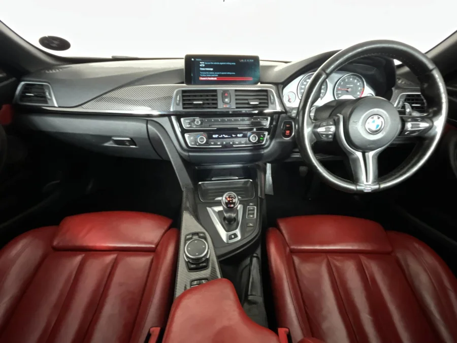 Used 2016 BMW M4 convertible auto - WeBuyCars The Dome