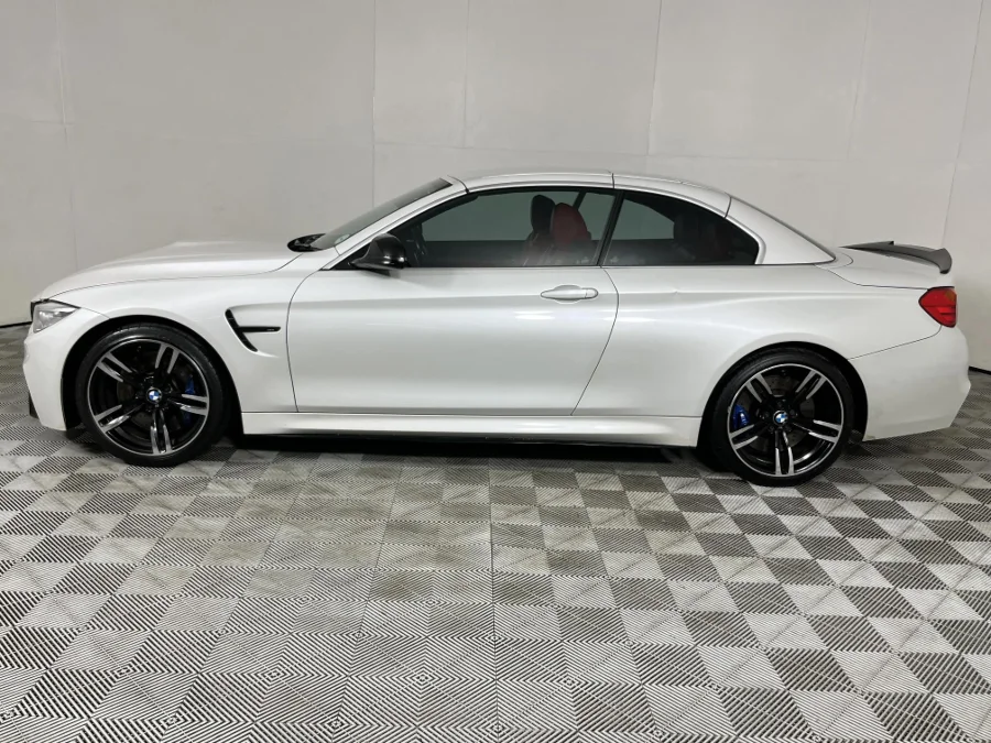 Used 2016 BMW M4 convertible auto - WeBuyCars The Dome