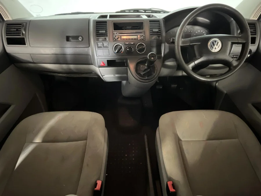 Used 2006 Volkswagen Transporter 2.5TDI crew bus LWB 4Motion - WeBuyCars Silverlakes Used 2006 Volkswagen Transporter 2.5TDI crew bus LWB 4Motion - WeBuyCars Silverlakes