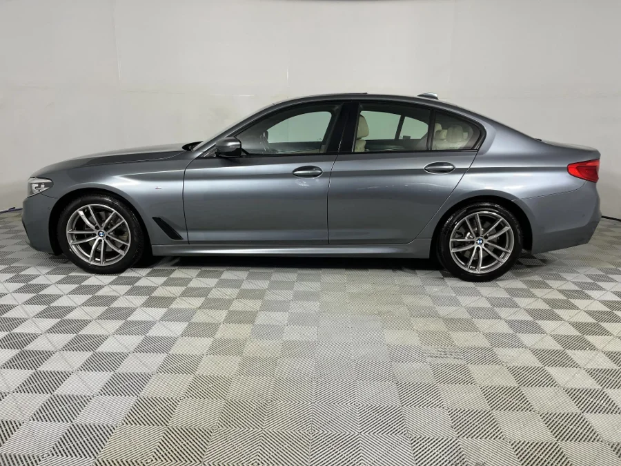 Used 2017 BMW 5 Series 520d M Sport - WeBuyCars Silverlakes