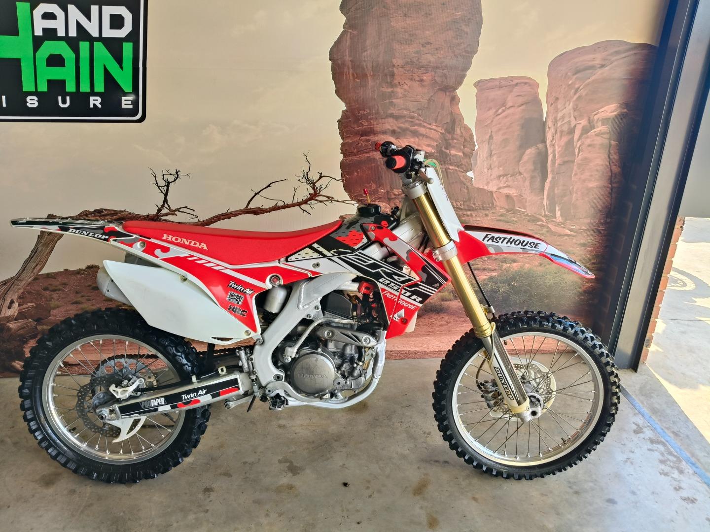 Used 2015 Honda CRF 250R twin pipe Manual