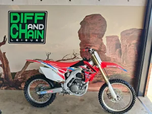 Used 2016 Honda CRF 250 R twin pipe Manual