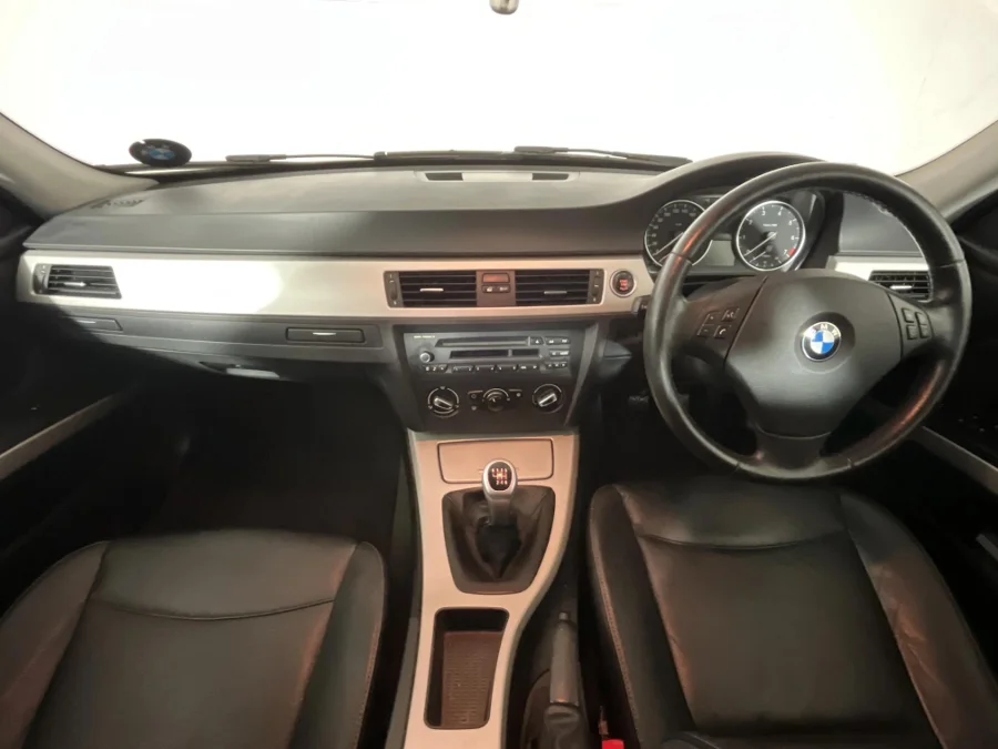 Used 2012 BMW 3 Series 320i Innovations - WeBuyCars Germiston