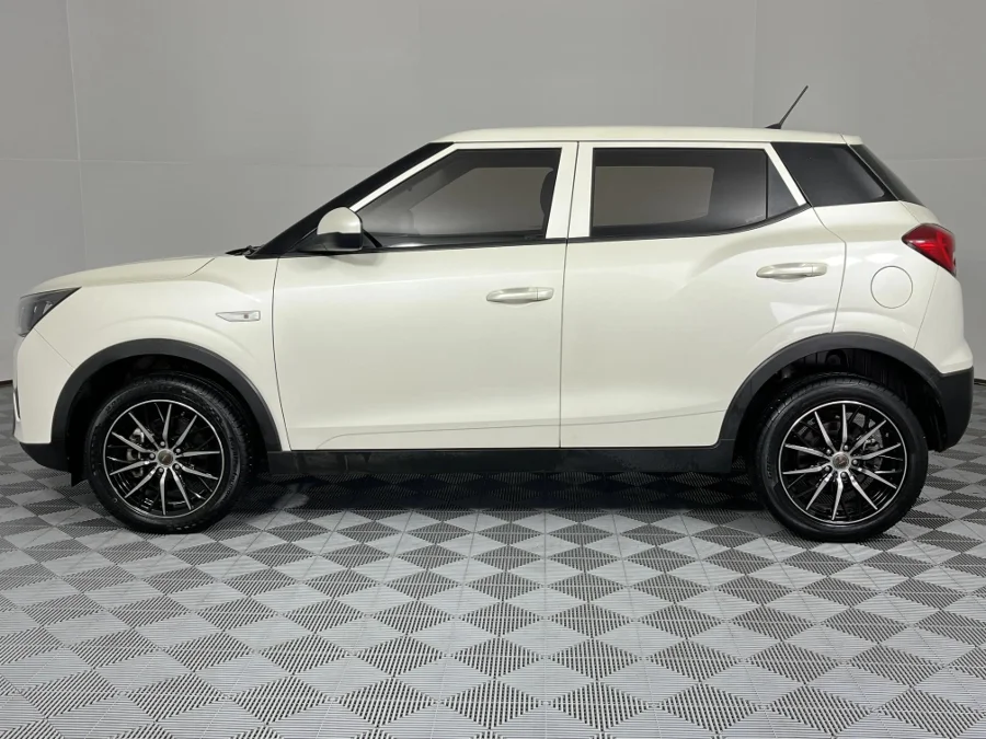 Used 2020 Mahindra XUV300 1.5TD W4 - WeBuyCars Montana