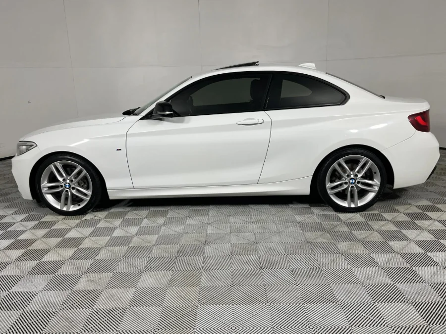 Used 2016 BMW 2 Series 220i coupe M Sport - WeBuyCars Silverlakes