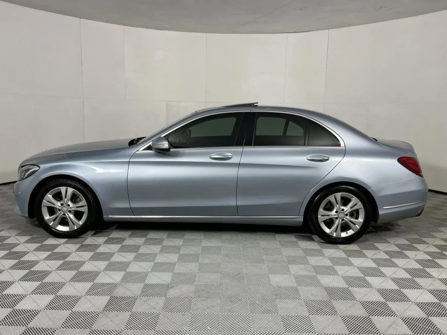 Used 2014 Mercedes-Benz C-Class C200 auto - WeBuyCars Gqeberha