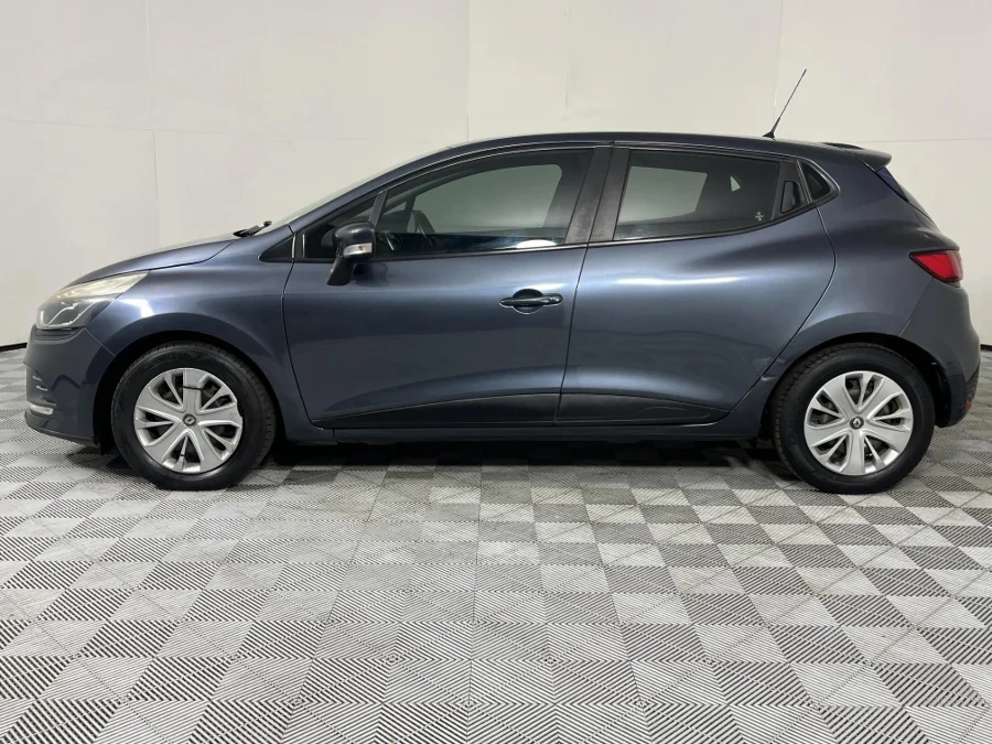 Used 2017 Renault Clio 66kW turbo Authentique - WeBuyCars Pietermaritzburg