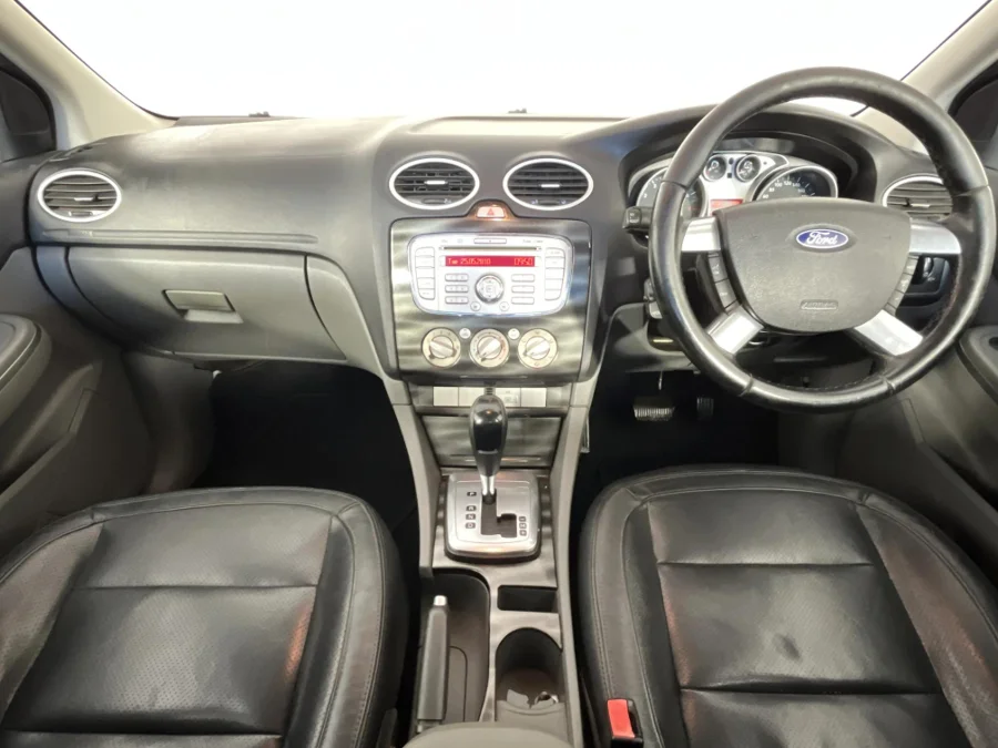 Used 2009 Ford Focus 2.0 4-door Si auto - WeBuyCars George