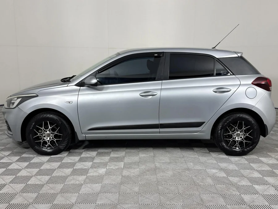 Used 2019 Hyundai i20 1.2 Motion - WeBuyCars Vereeniging